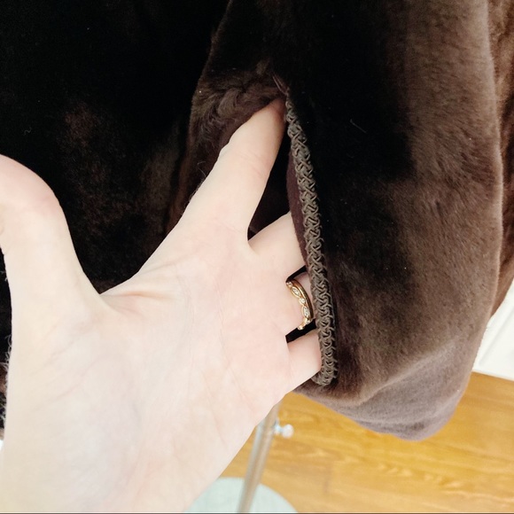 Vintage 1950s Lowenthals fur coat - Picture 6 of 14